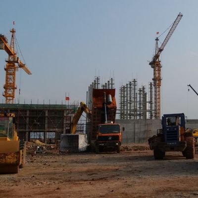 Prefabricated steel building